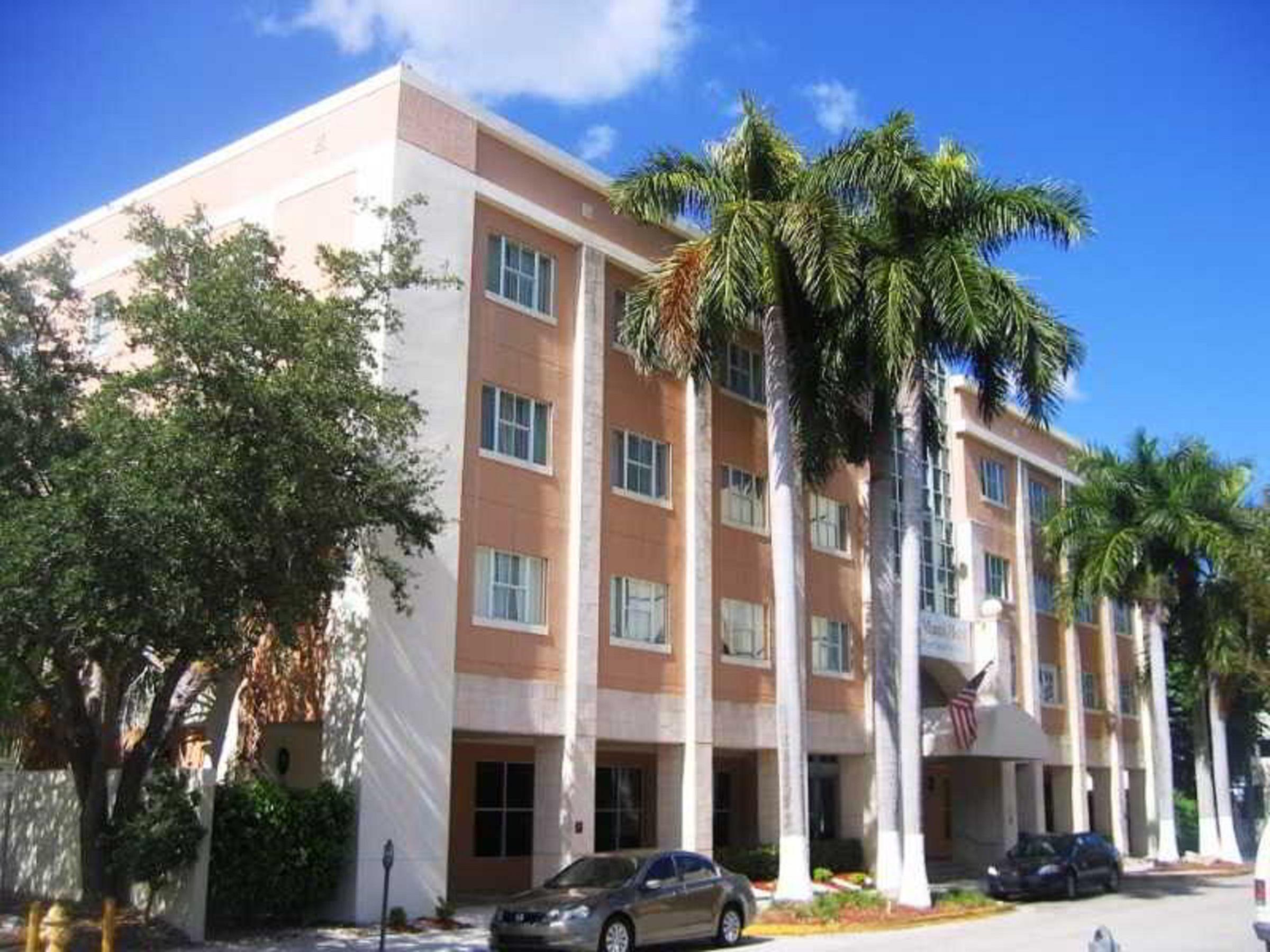 Rodeway Inn South Miami - Coral Gables Exterior photo