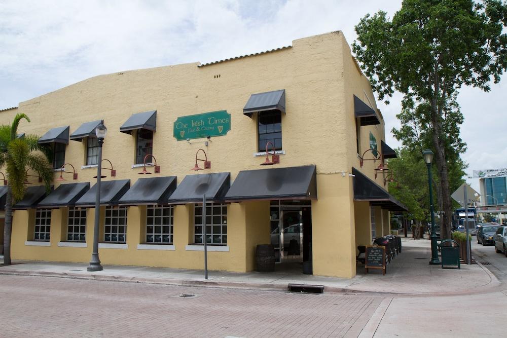 Rodeway Inn South Miami - Coral Gables Exterior photo